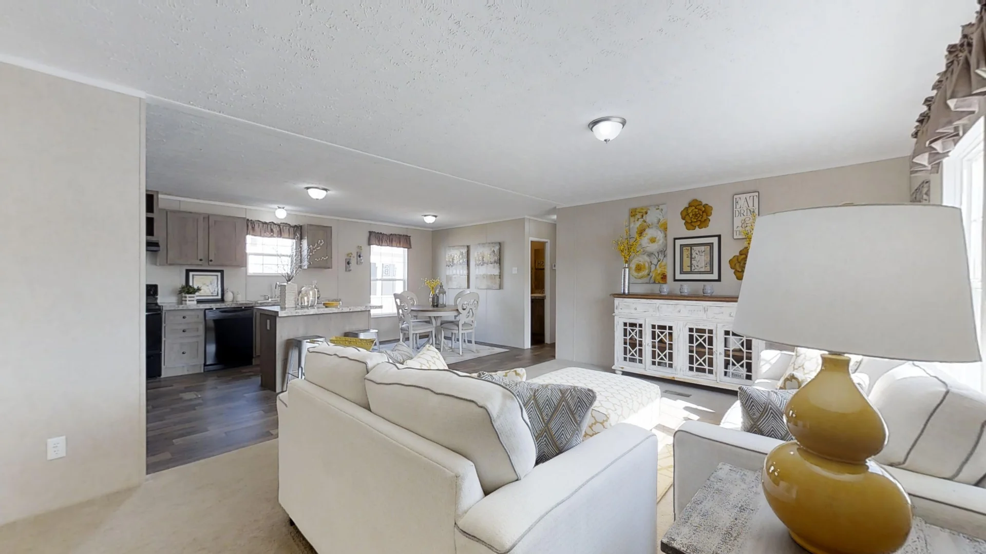 A Comprehensive Guide to the Eagle 52 by Clayton Homes
